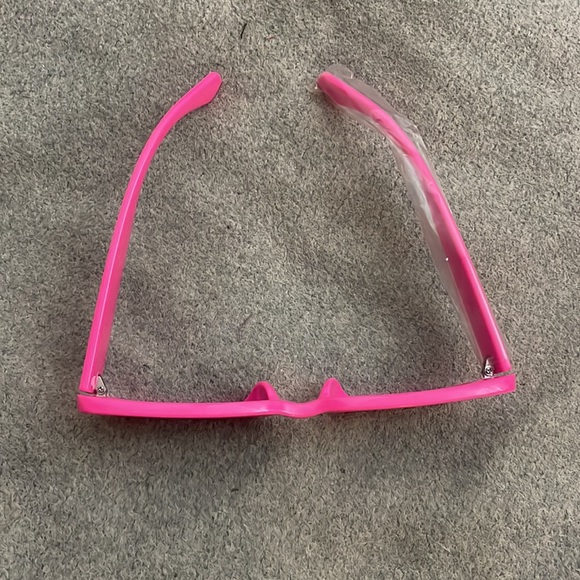 PINK BARBIE Y2K SUNGLASSES  FOR woman  *NEW* - Picture 6 of 10